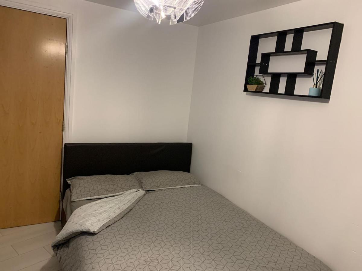 Room Near City Лондон Экстерьер фото
